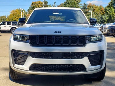 2027 Jeep Grand Cherokee GRAND CHEROKEE LIMITED RESERVE 4X4