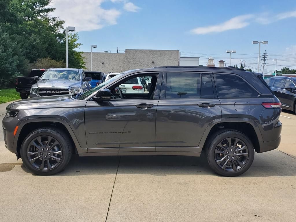 2026 Jeep Grand Cherokee GRAND CHEROKEE LIMITED RESERVE 4X4