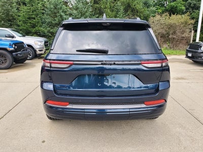 2027 Jeep Grand Cherokee GRAND CHEROKEE LIMITED RESERVE 4X4