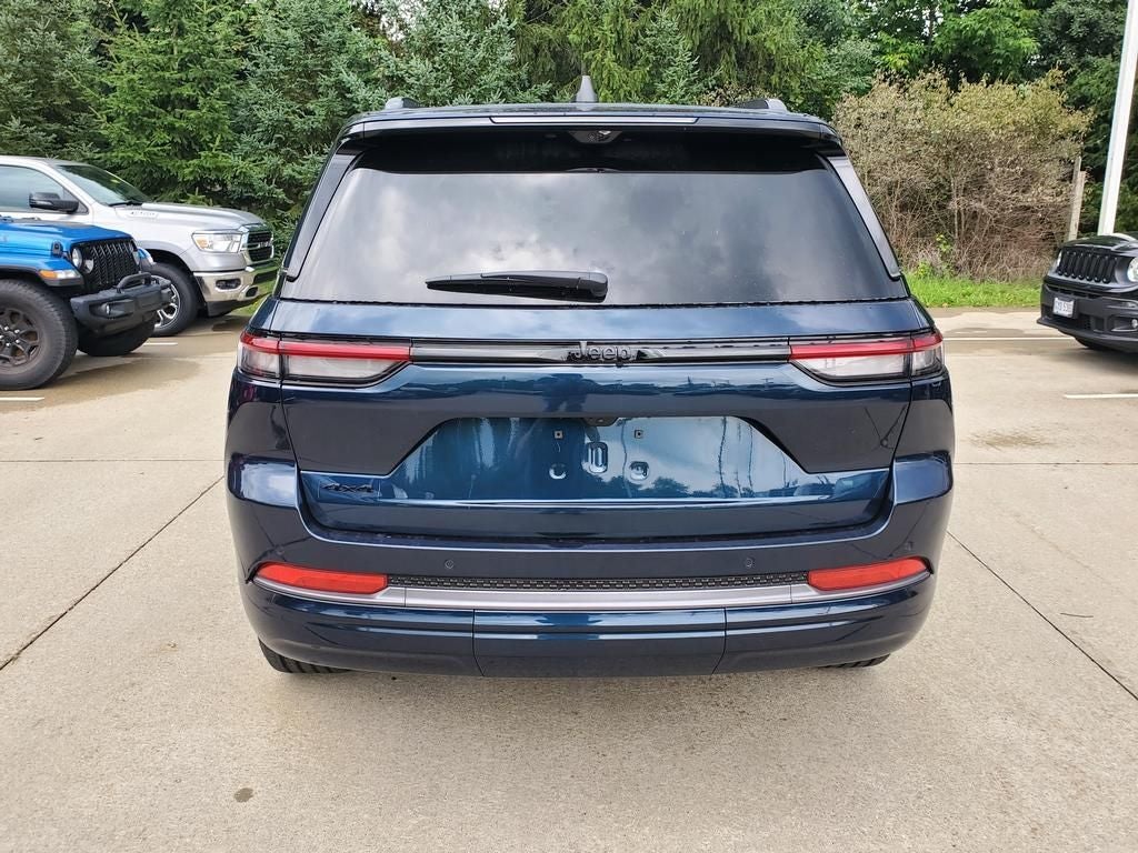 2027 Jeep Grand Cherokee GRAND CHEROKEE LIMITED RESERVE 4X4