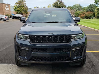 2027 Jeep Grand Cherokee GRAND CHEROKEE LIMITED RESERVE 4X4