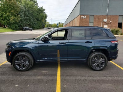 2027 Jeep Grand Cherokee GRAND CHEROKEE LIMITED RESERVE 4X4