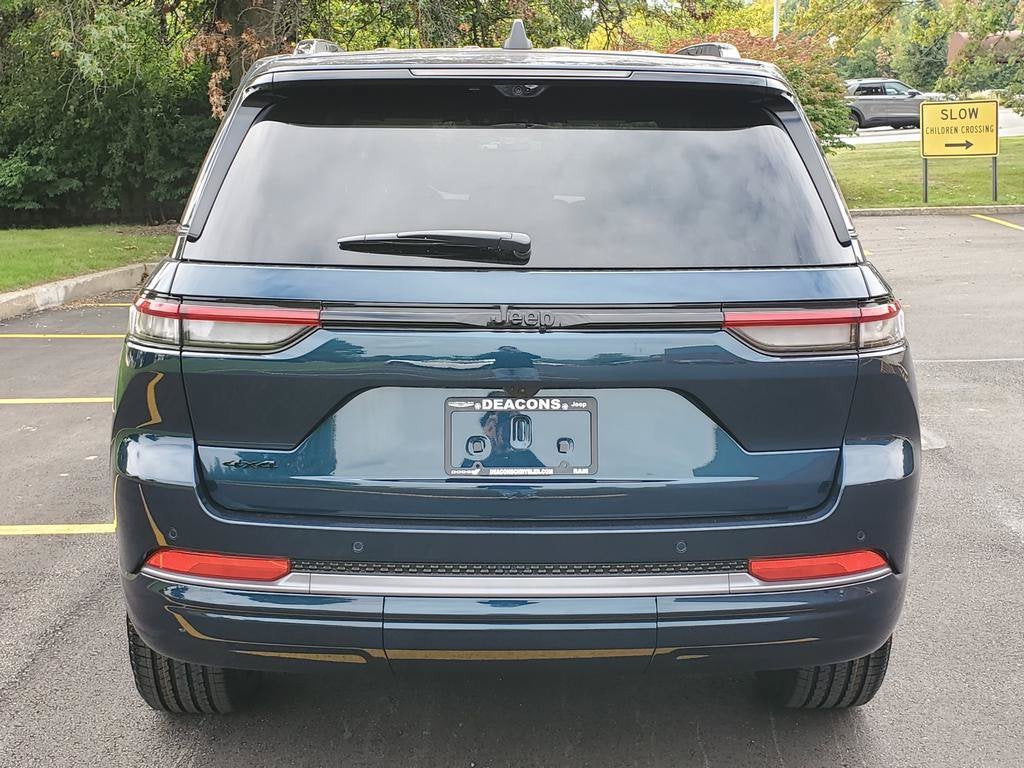2027 Jeep Grand Cherokee GRAND CHEROKEE LIMITED RESERVE 4X4