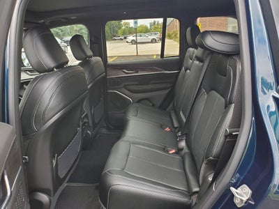 2027 Jeep Grand Cherokee GRAND CHEROKEE LIMITED RESERVE 4X4