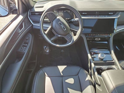 2027 Jeep Grand Cherokee GRAND CHEROKEE LIMITED 4X4