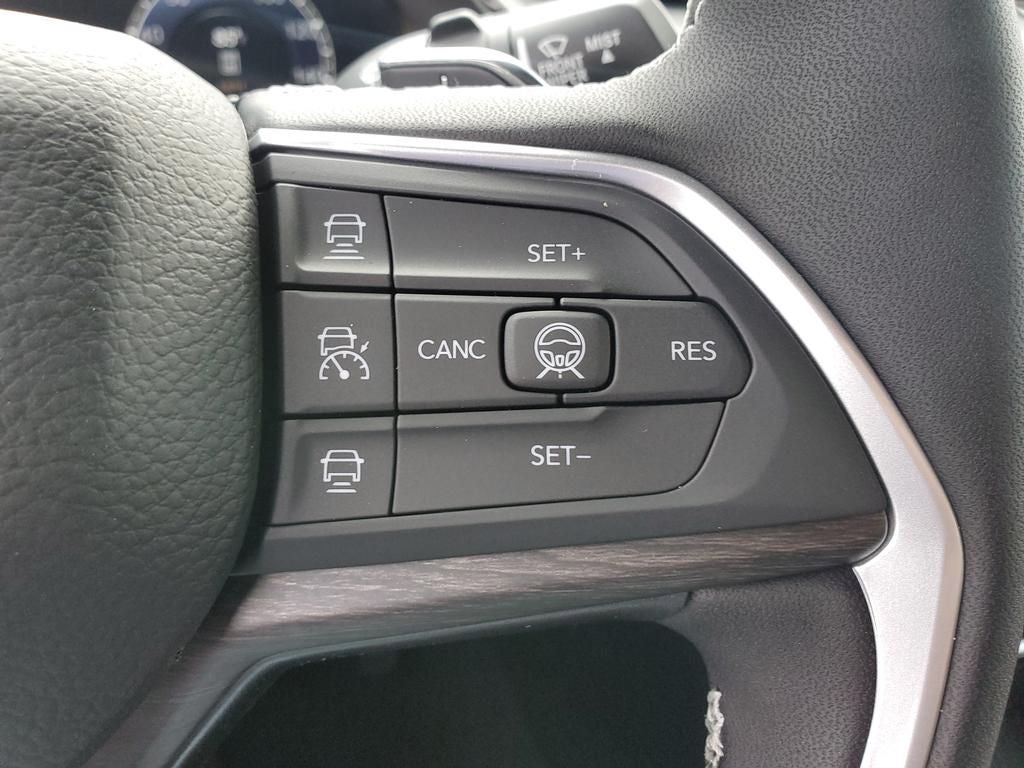 2027 Jeep Grand Cherokee GRAND CHEROKEE LIMITED RESERVE 4X4