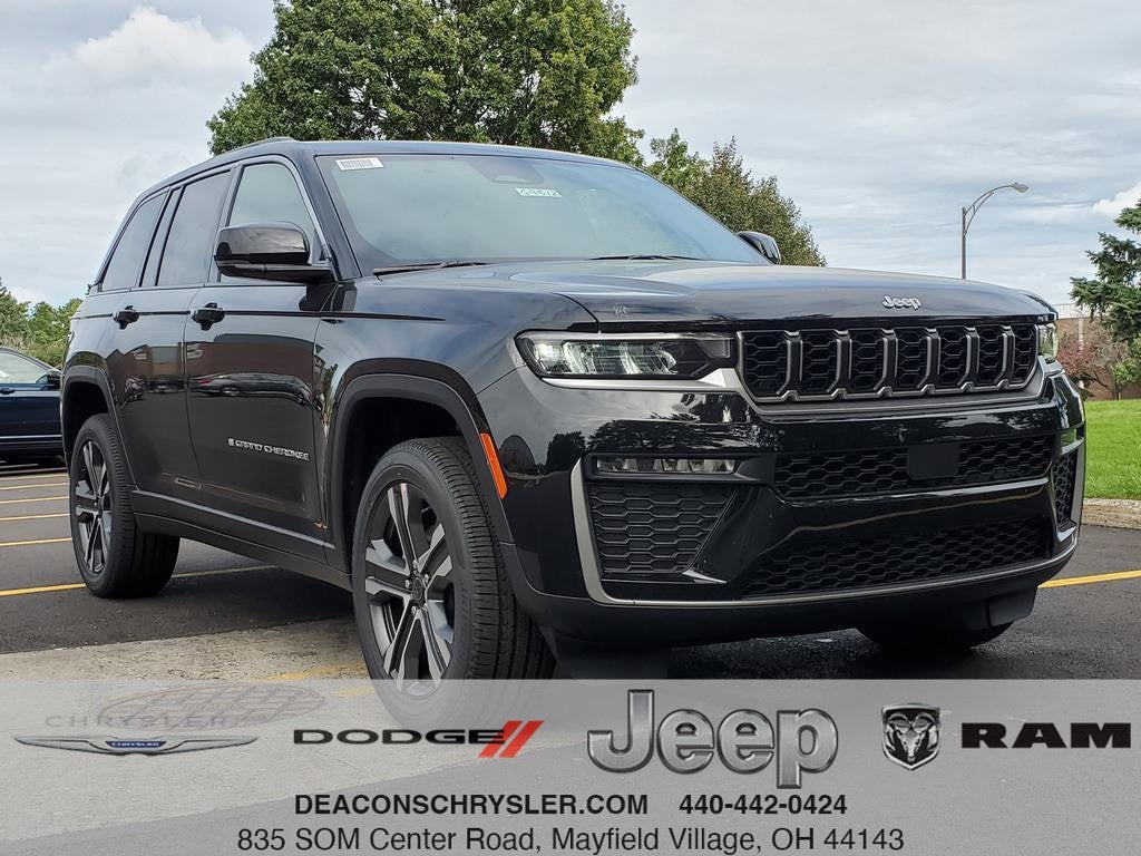 2027 Jeep Grand Cherokee GRAND CHEROKEE LIMITED 4X4