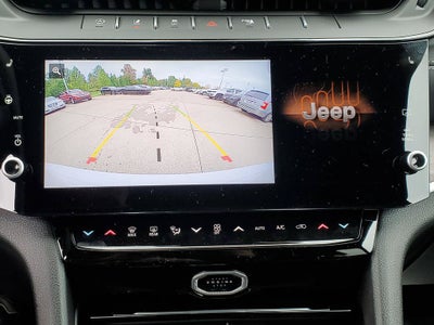 2027 Jeep Grand Cherokee GRAND CHEROKEE LIMITED 4X4