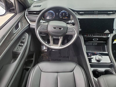 2027 Jeep Grand Cherokee GRAND CHEROKEE LIMITED 4X4