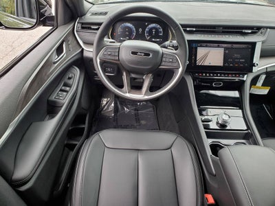 2027 Jeep Grand Cherokee GRAND CHEROKEE LIMITED 4X4