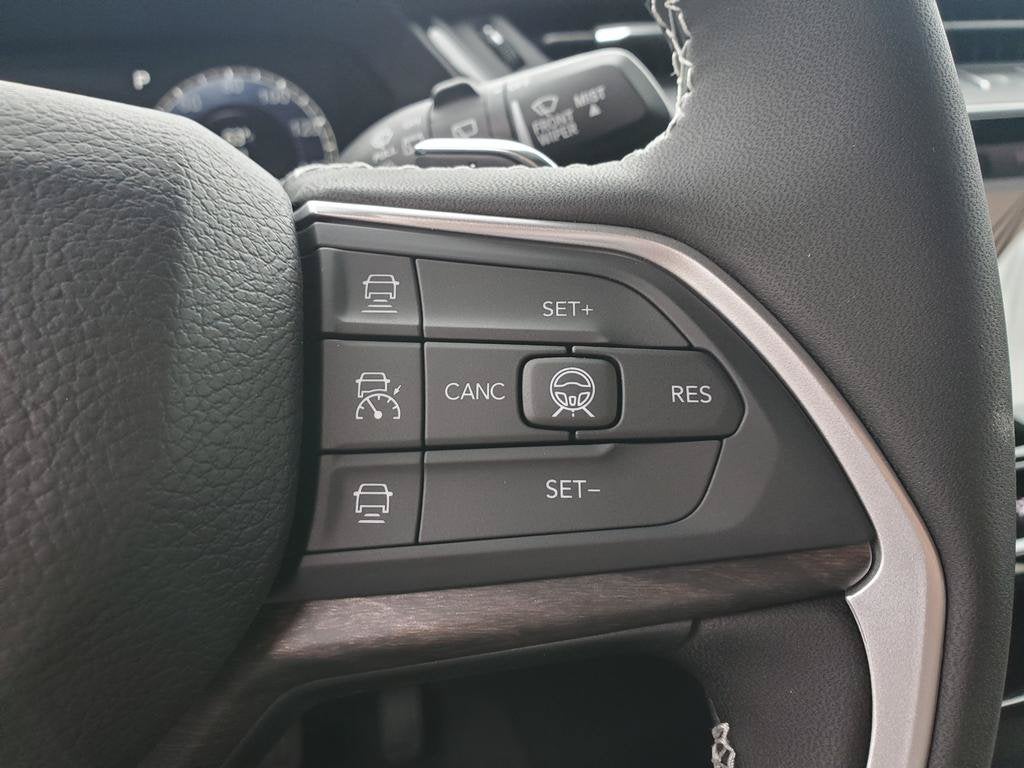 2027 Jeep Grand Cherokee GRAND CHEROKEE LIMITED 4X4