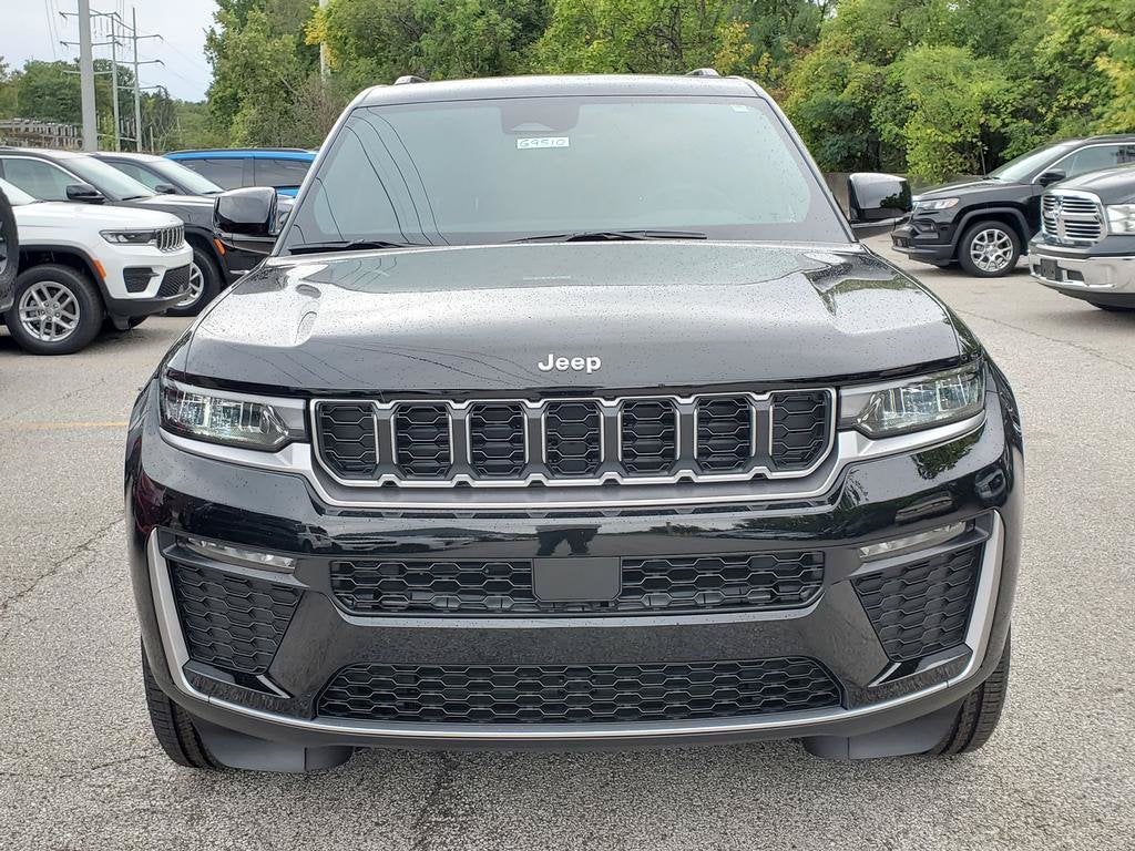 2027 Jeep Grand Cherokee GRAND CHEROKEE LIMITED 4X4