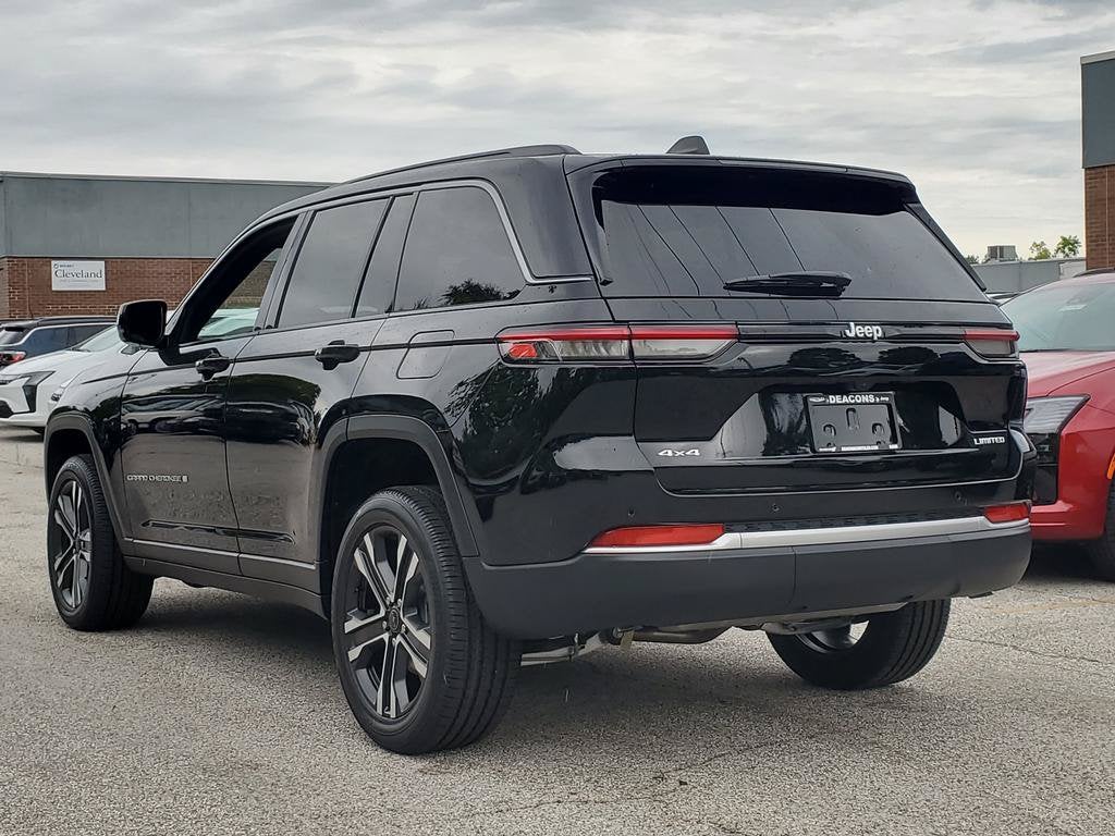 2027 Jeep Grand Cherokee GRAND CHEROKEE LIMITED 4X4