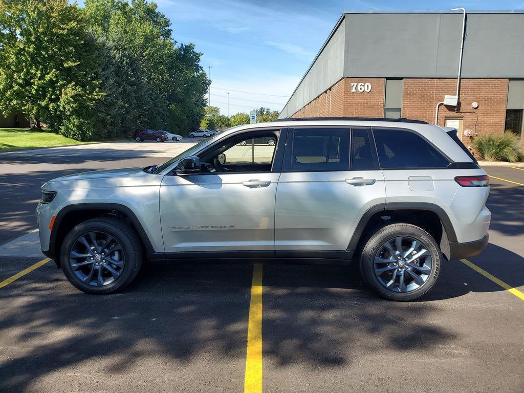 2026 Jeep Grand Cherokee GRAND CHEROKEE 85TH ANNIVERSARY EDITION 4X4