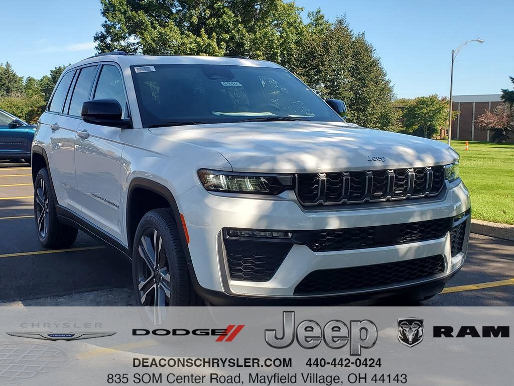 2027 Jeep Grand Cherokee GRAND CHEROKEE LIMITED 4X4