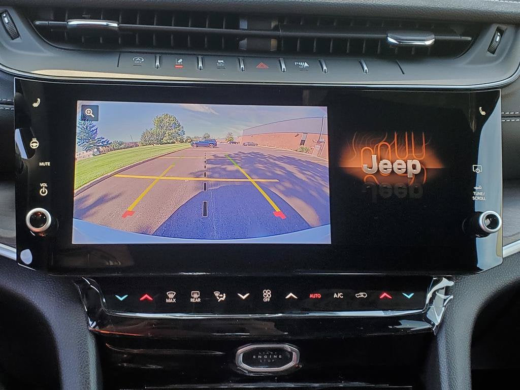 2027 Jeep Grand Cherokee GRAND CHEROKEE LIMITED 4X4