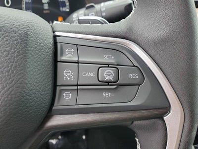 2027 Jeep Grand Cherokee GRAND CHEROKEE LIMITED 4X4