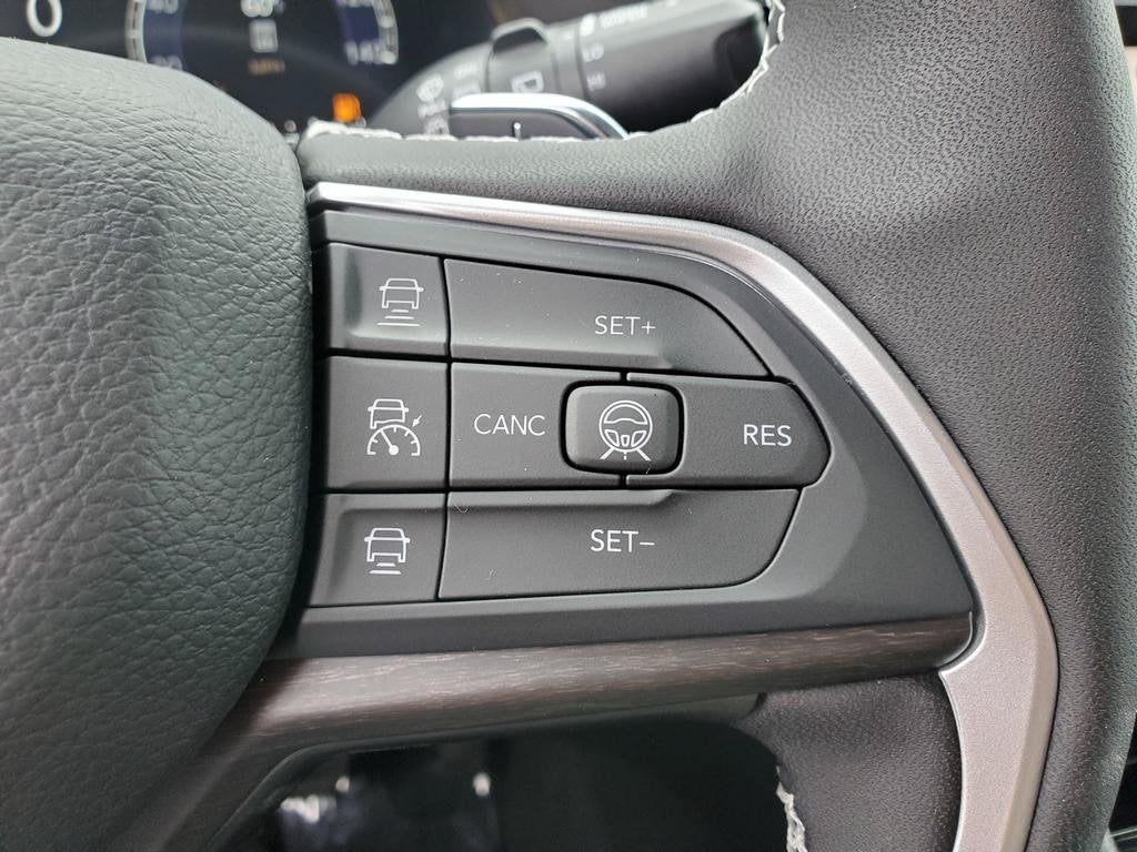 2027 Jeep Grand Cherokee GRAND CHEROKEE LIMITED 4X4