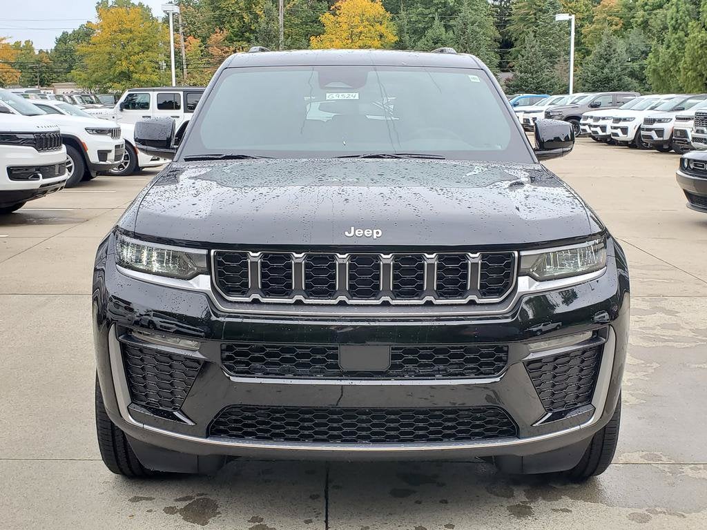 2027 Jeep Grand Cherokee GRAND CHEROKEE LIMITED 4X4