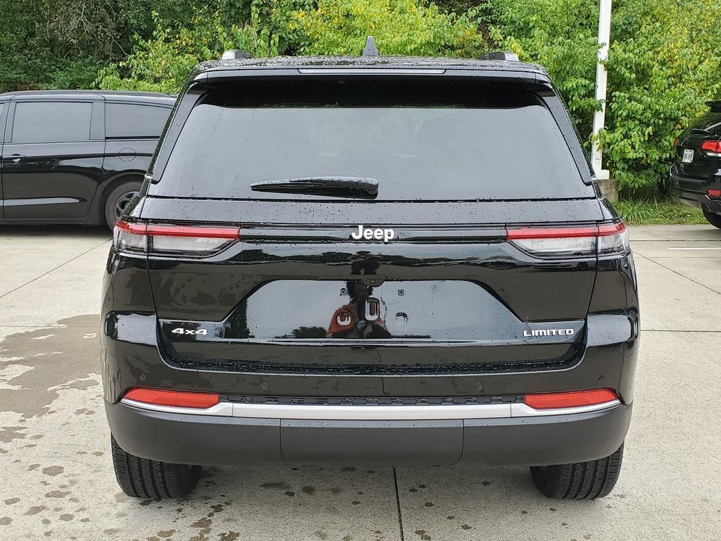 2027 Jeep Grand Cherokee GRAND CHEROKEE LIMITED 4X4