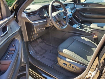 2027 Jeep Grand Cherokee GRAND CHEROKEE LIMITED RESERVE 4X4
