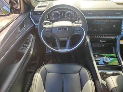 2027 Jeep Grand Cherokee GRAND CHEROKEE LIMITED 4X4