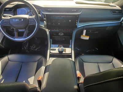 2027 Jeep Grand Cherokee GRAND CHEROKEE LIMITED 4X4