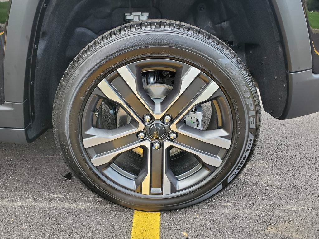 2027 Jeep Grand Cherokee GRAND CHEROKEE LIMITED 4X4