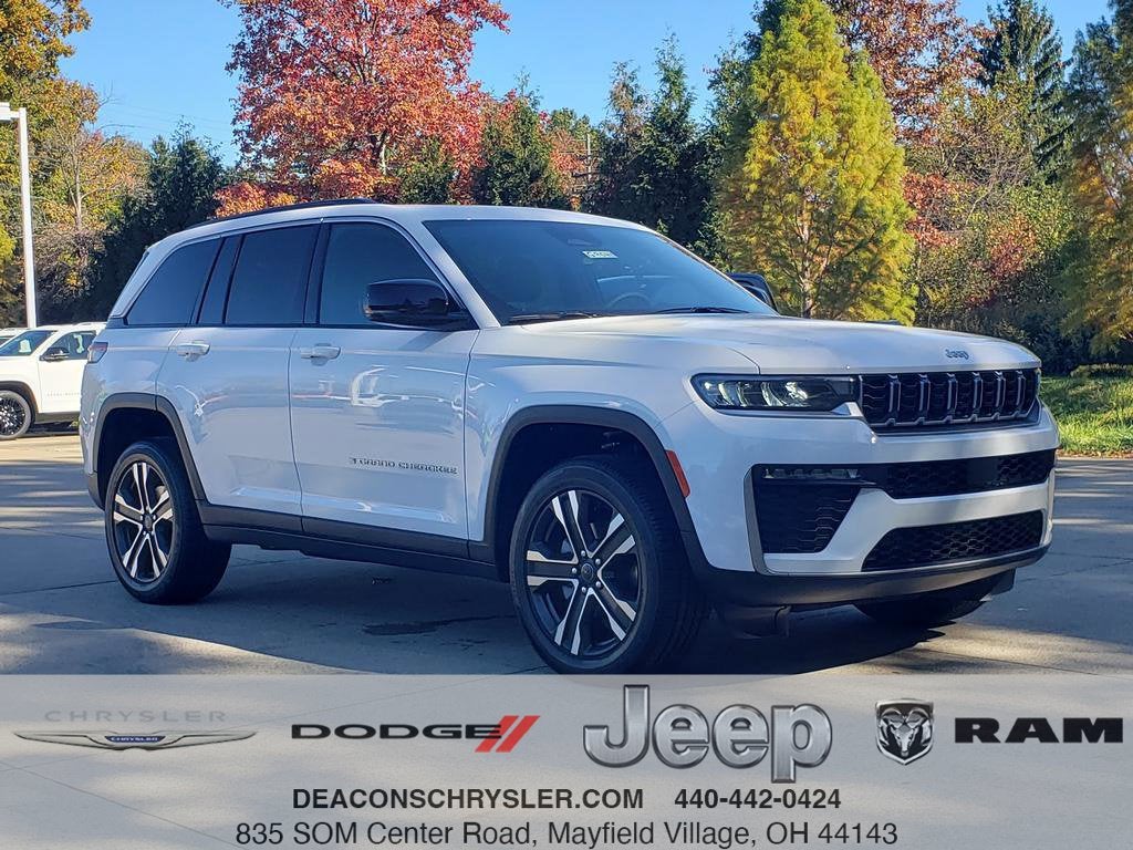 2027 Jeep Grand Cherokee GRAND CHEROKEE LIMITED 4X4