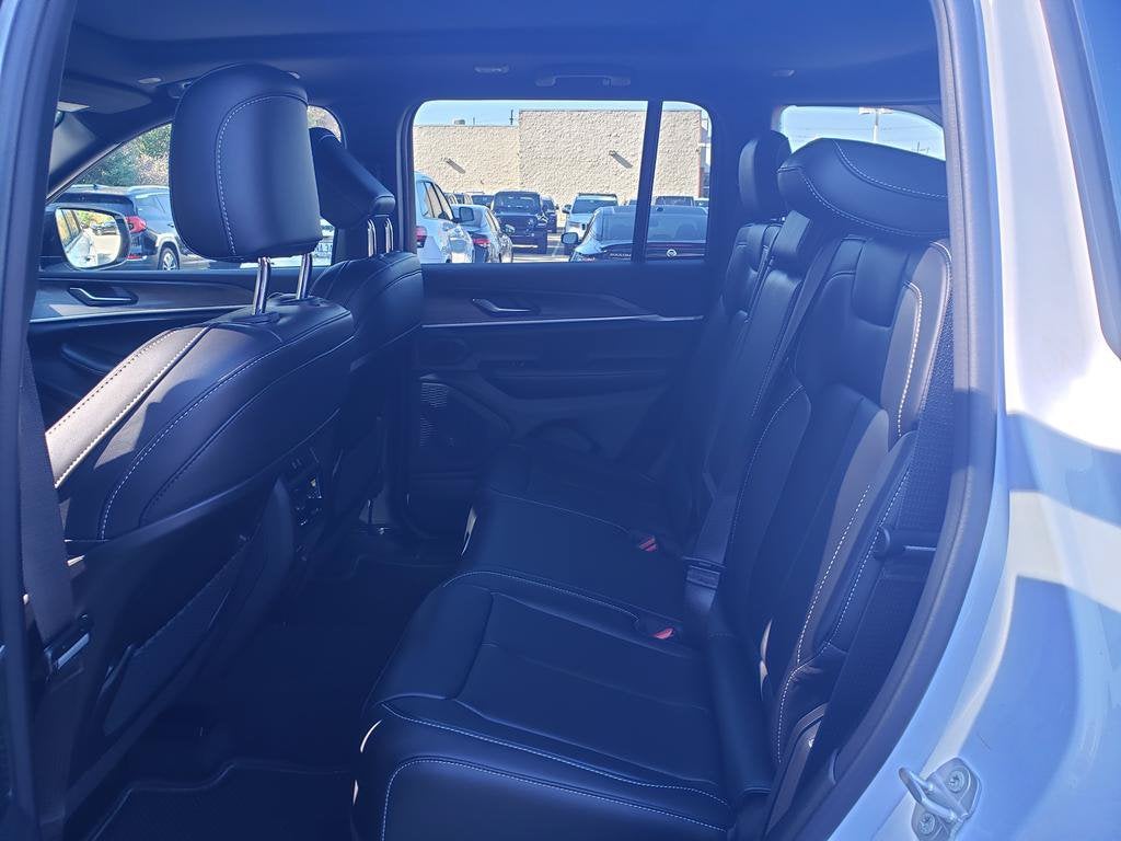 2027 Jeep Grand Cherokee GRAND CHEROKEE LIMITED 4X4