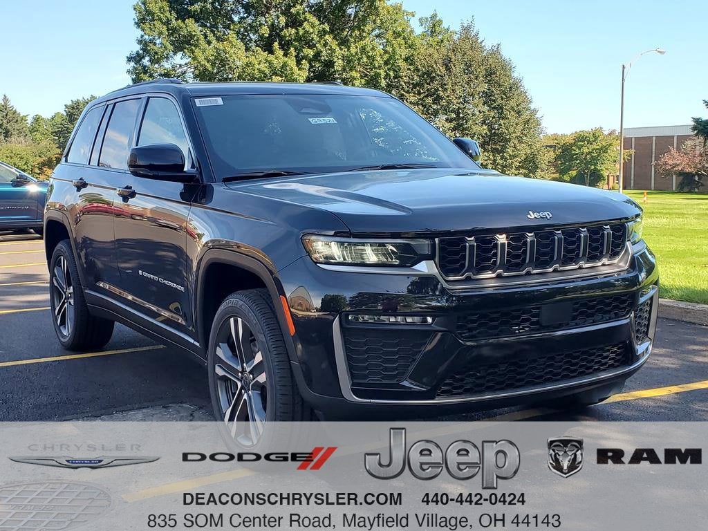 2027 Jeep Grand Cherokee GRAND CHEROKEE LIMITED 4X4