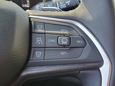 2027 Jeep Grand Cherokee GRAND CHEROKEE LIMITED 4X4