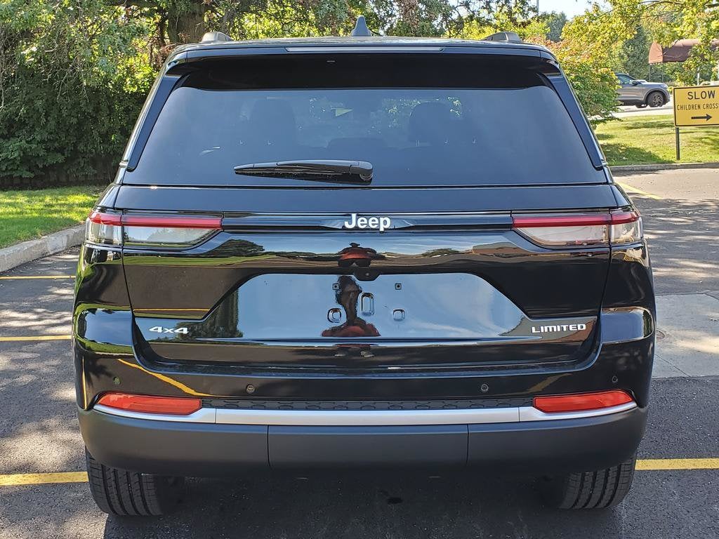 2027 Jeep Grand Cherokee GRAND CHEROKEE LIMITED 4X4