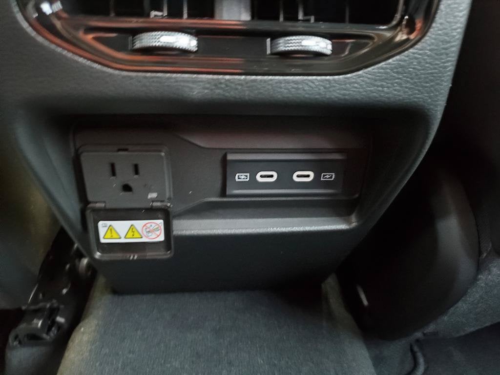 2027 Jeep Grand Cherokee GRAND CHEROKEE LIMITED 4X4