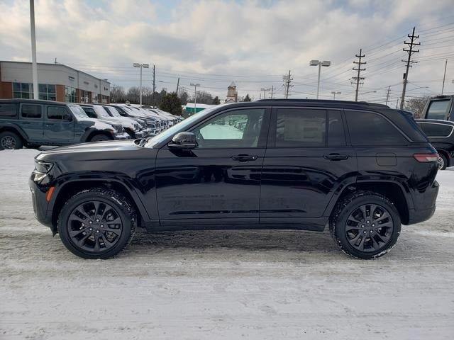 2026 Jeep Grand Cherokee GRAND CHEROKEE LIMITED RESERVE 4X4