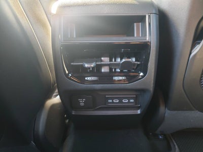 2027 Jeep Grand Cherokee GRAND CHEROKEE LIMITED 4X4
