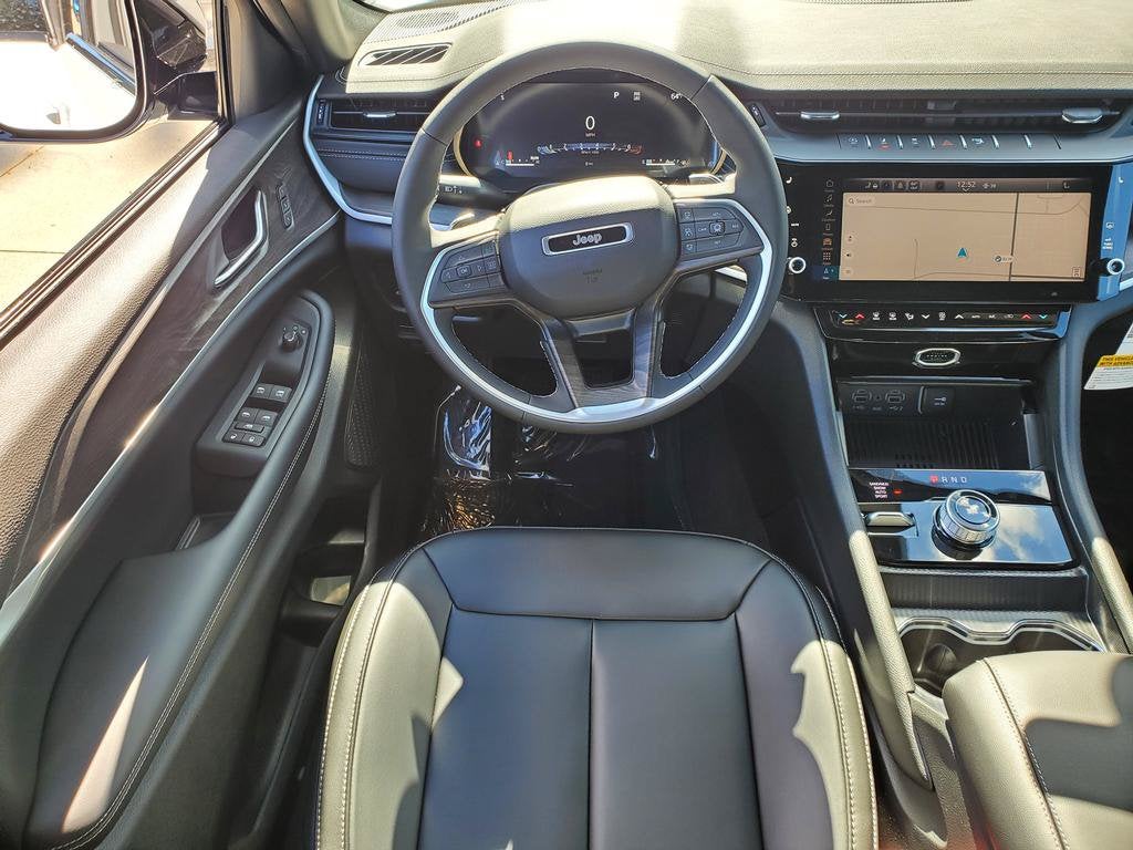 2027 Jeep Grand Cherokee GRAND CHEROKEE LIMITED 4X4