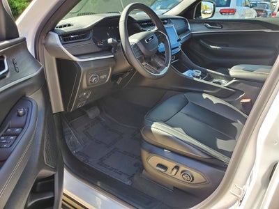 2027 Jeep Grand Cherokee GRAND CHEROKEE LIMITED 4X4