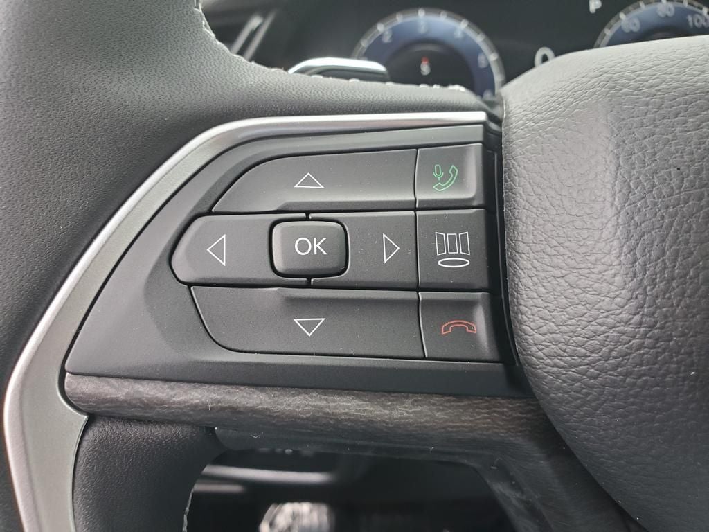 2027 Jeep Grand Cherokee GRAND CHEROKEE LIMITED 4X4