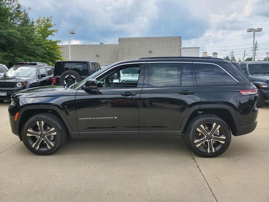 2027 Jeep Grand Cherokee GRAND CHEROKEE LIMITED 4X4