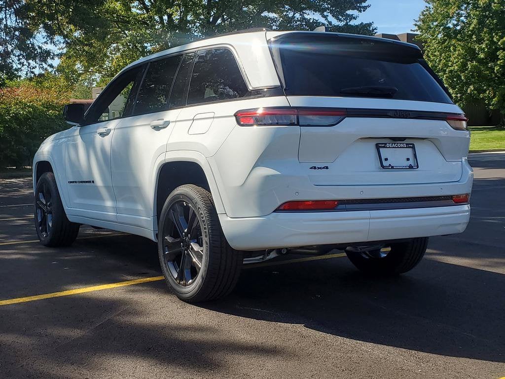2027 Jeep Grand Cherokee GRAND CHEROKEE LIMITED RESERVE 4X4