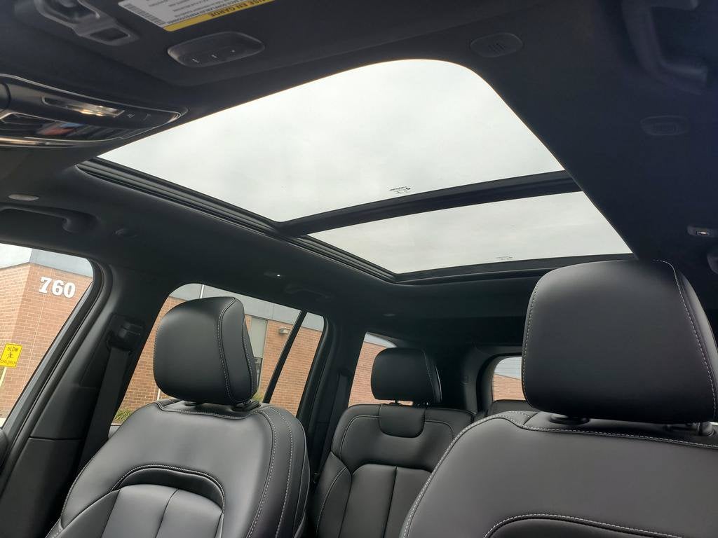 2027 Jeep Grand Cherokee GRAND CHEROKEE LIMITED 4X4