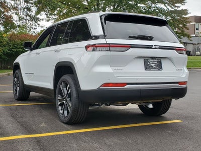 2027 Jeep Grand Cherokee GRAND CHEROKEE LIMITED 4X4