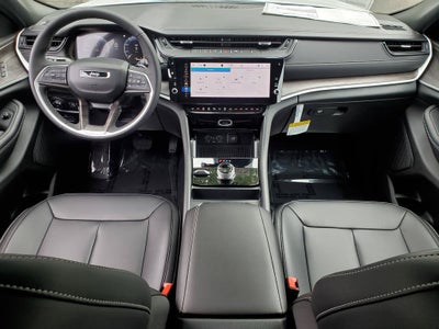 2027 Jeep Grand Cherokee GRAND CHEROKEE LIMITED 4X4