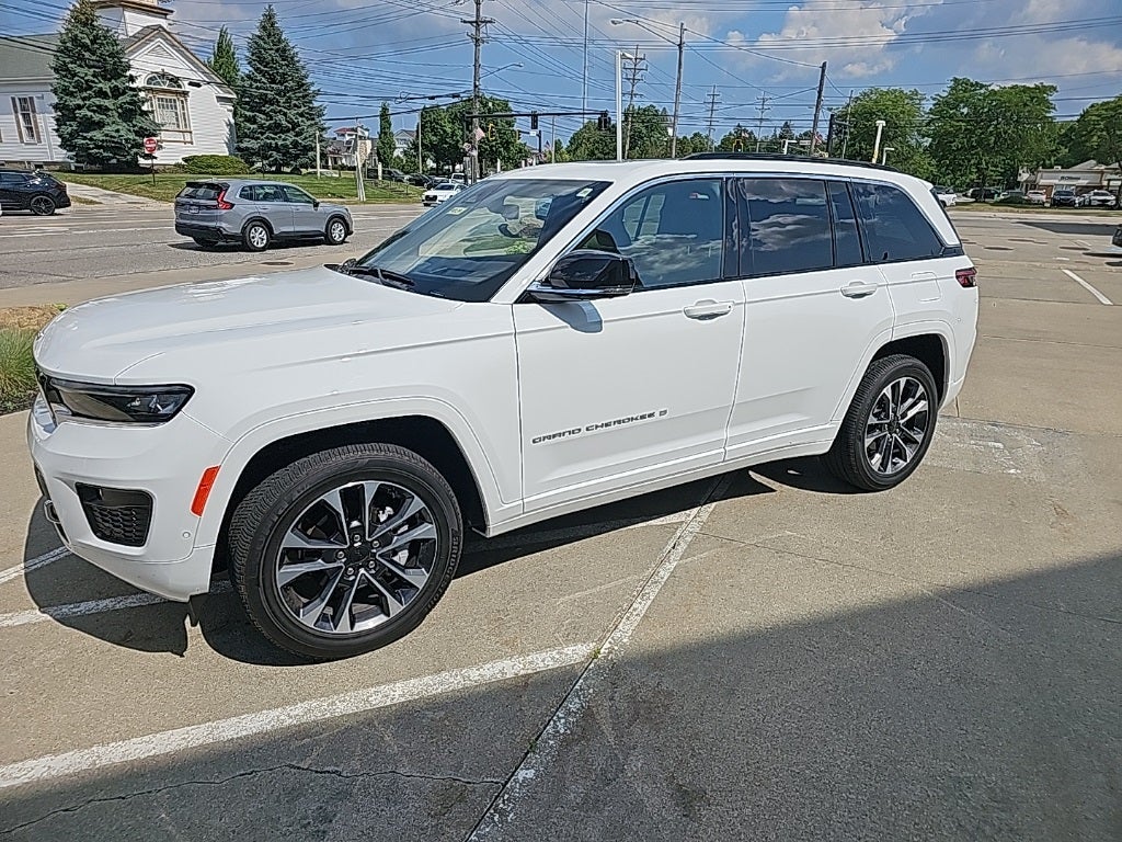 2024 Jeep Grand Cherokee Overland 4x4