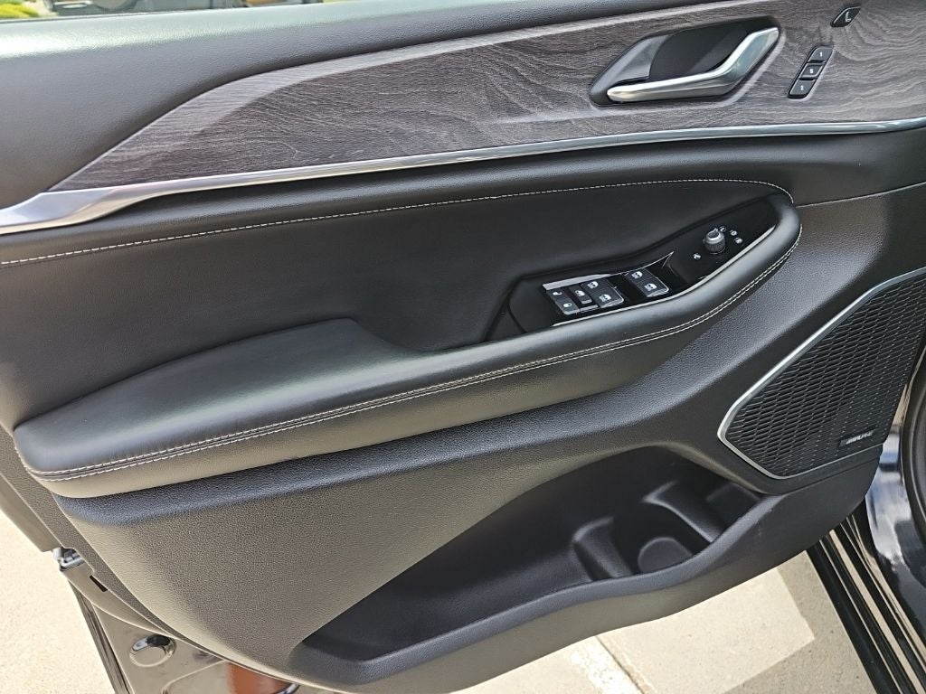 2024 Jeep Grand Cherokee Overland 4x4