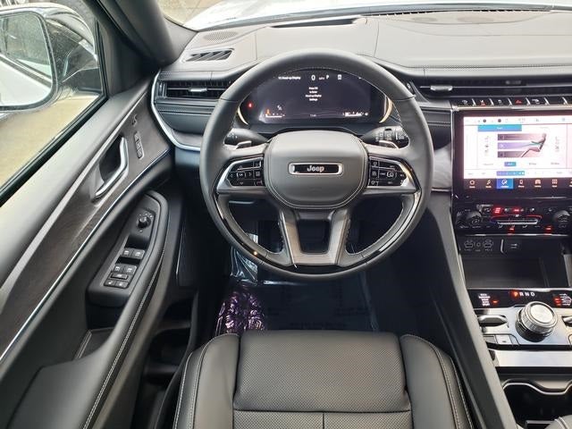 2025 Jeep Grand Cherokee GRAND CHEROKEE OVERLAND 4X4