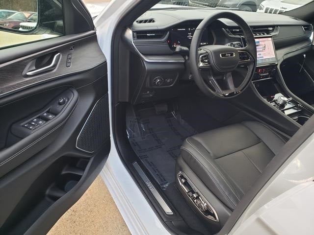 2025 Jeep Grand Cherokee GRAND CHEROKEE OVERLAND 4X4