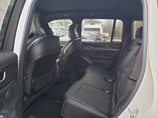 2025 Jeep Grand Cherokee GRAND CHEROKEE OVERLAND 4X4