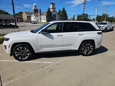 2025 Jeep Grand Cherokee Overland 4x4
